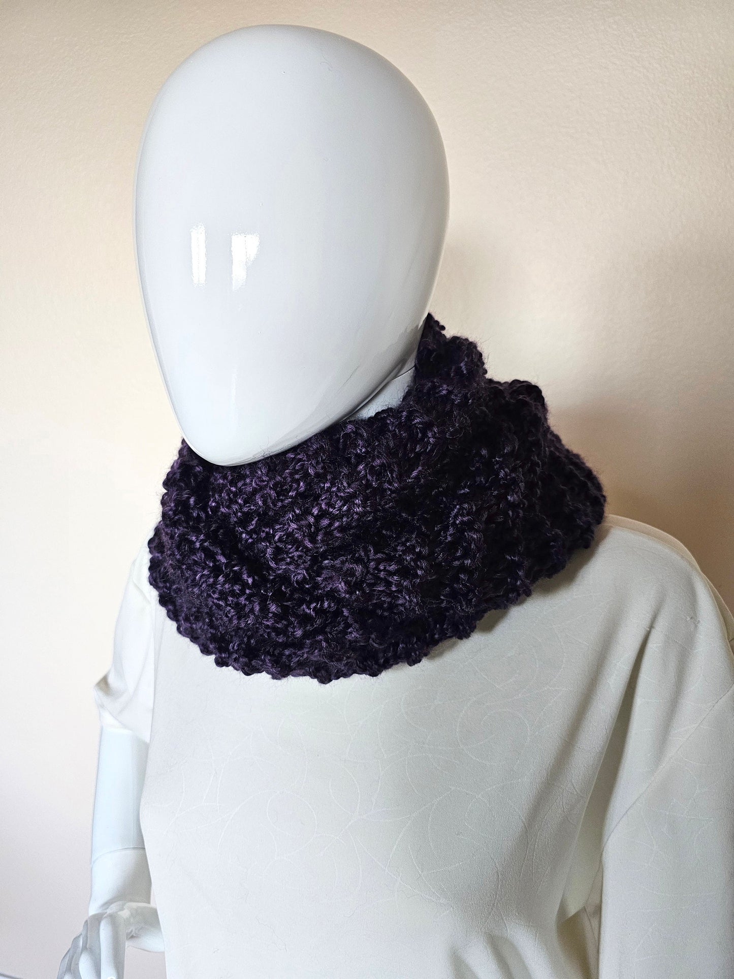 Outlander Inspired Cowl. Chunky Neck Warmer. Knit Infinity Scarf. Shoulder Warmer. Gift for women. Gothic Grape Cowl. Infinity chunky knit.