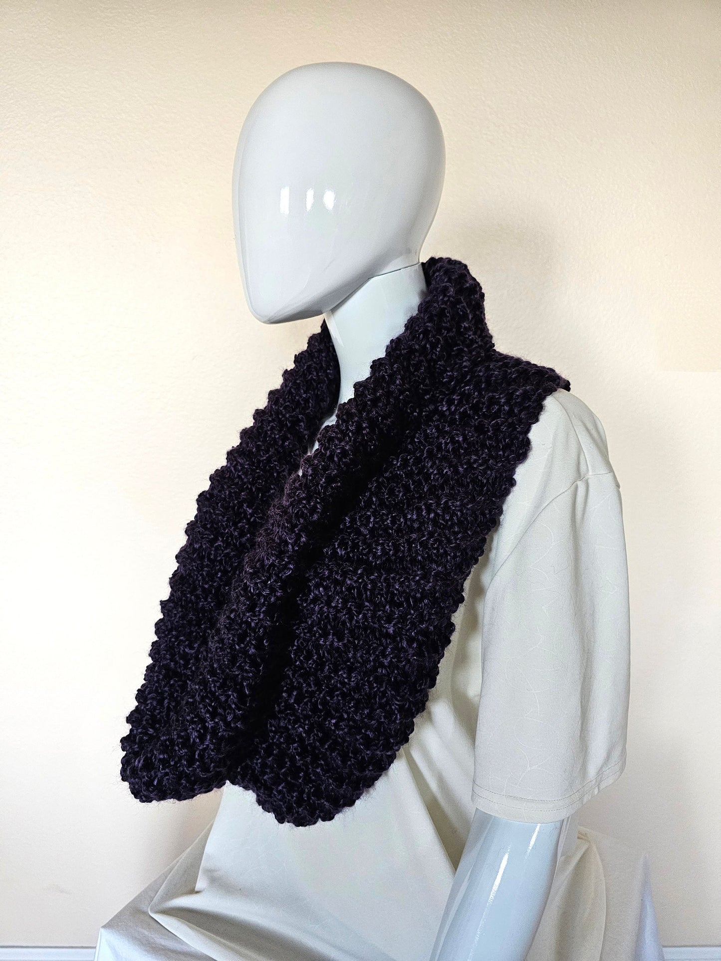 Outlander Inspired Cowl. Chunky Neck Warmer. Knit Infinity Scarf. Shoulder Warmer. Gift for women. Gothic Grape Cowl. Infinity chunky knit.