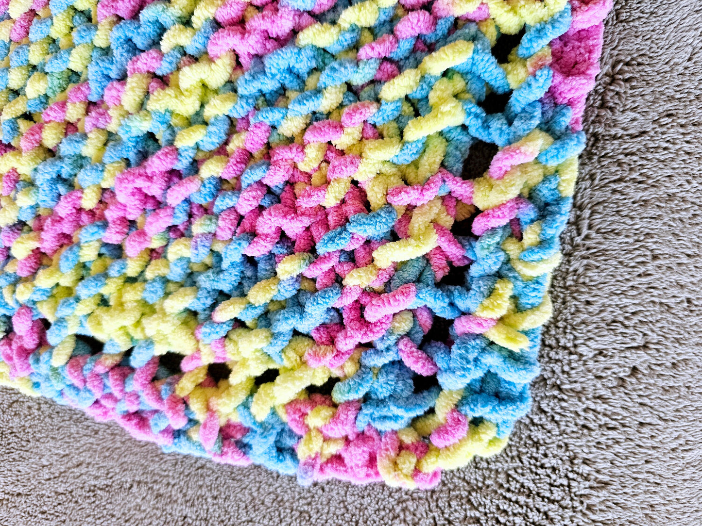 Colorful Knitted Baby Blanket. Cozy Lapghan. Super Soft Throw. Cuddly Chenille Blanket. Gender-Neutral Baby Shower Gift. Yellow, Pink, Blue.