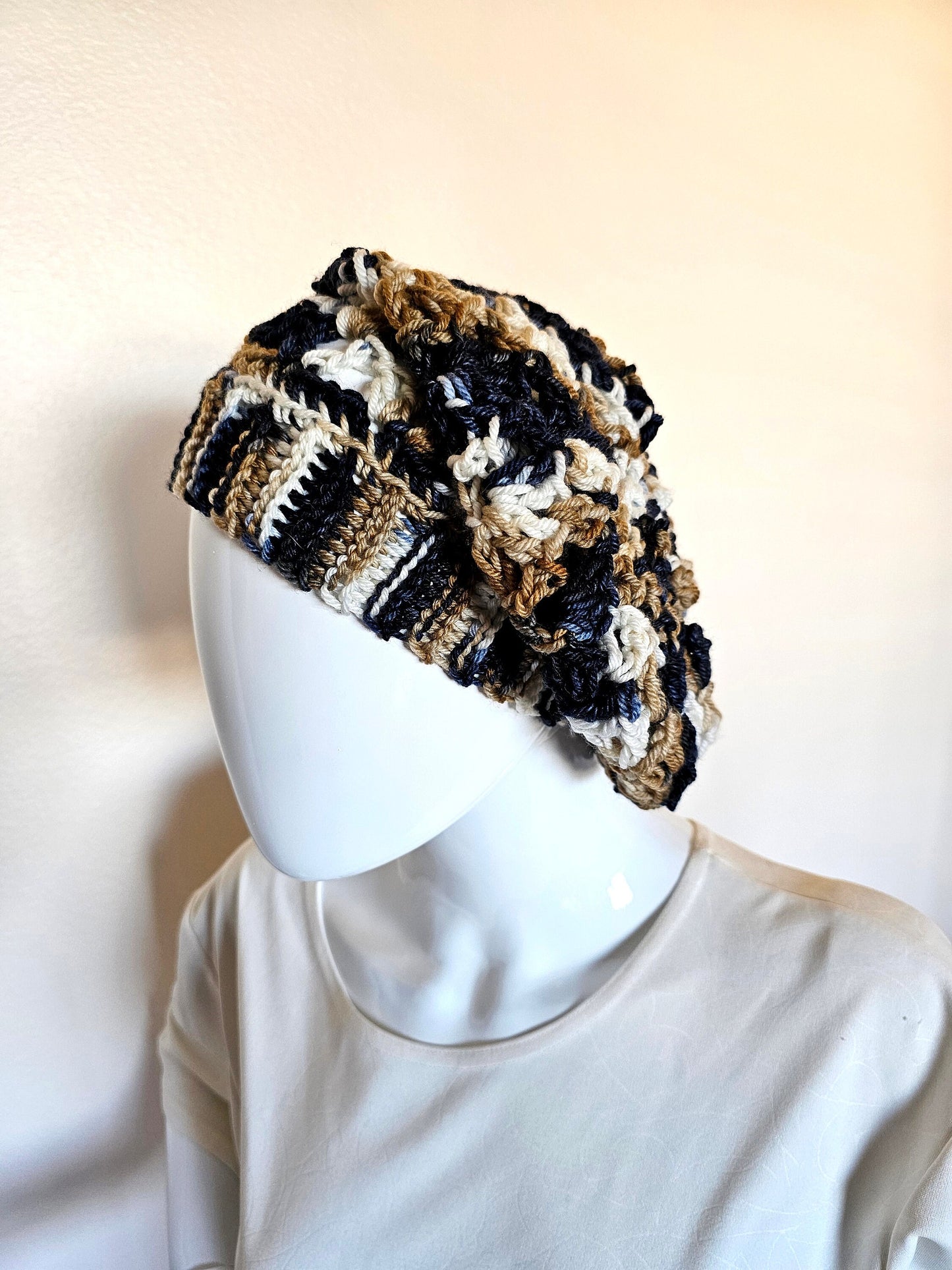 Summer crochet beret. Handmade Hat. Back White Gold Tam. Handmade accessory. Crochet headwear. Gift for her. Adult size beret. Slouchy Hat.