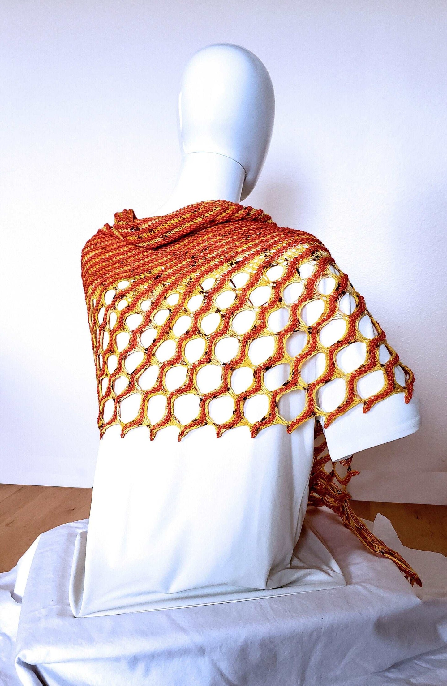 Elegant Tangerine Wrap